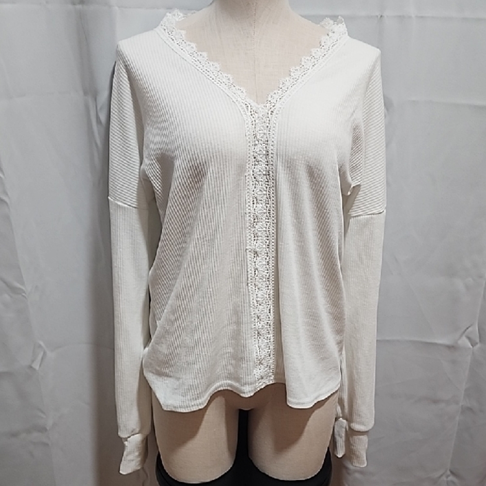 Elegant White Lace Trim Women Top